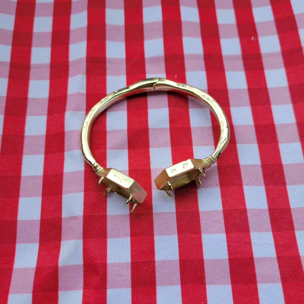 Kendra Scott Vintage Jan Cuff Frame